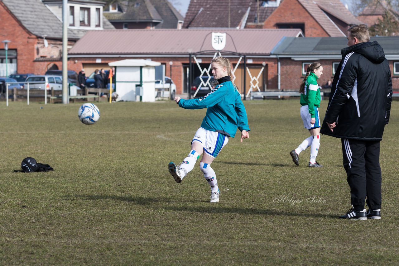 Bild 82 - wBJ SG Weststeinburg/Beidenfleth - SV Henstedt Ulzburg : Ergebnis: 0:4